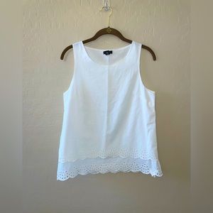 Mercer & Madison White Cotton Sleeveless Layered Top Eyelet Scallops Medium